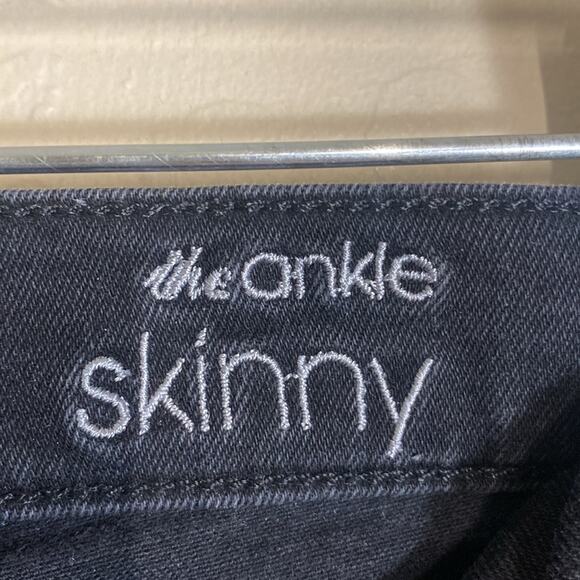 7 for all man kind the ankle skinny jeans. Size 29 - Picture 4 of 8